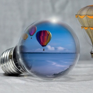 balloon-2592455_1920